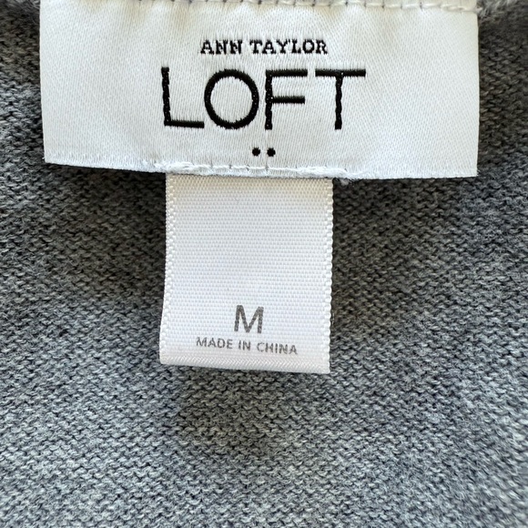 Ann Taylor LOFT Gray Lace Cardigan Knot Medium Button Romantic Feminine Office - Picture 9 of 11